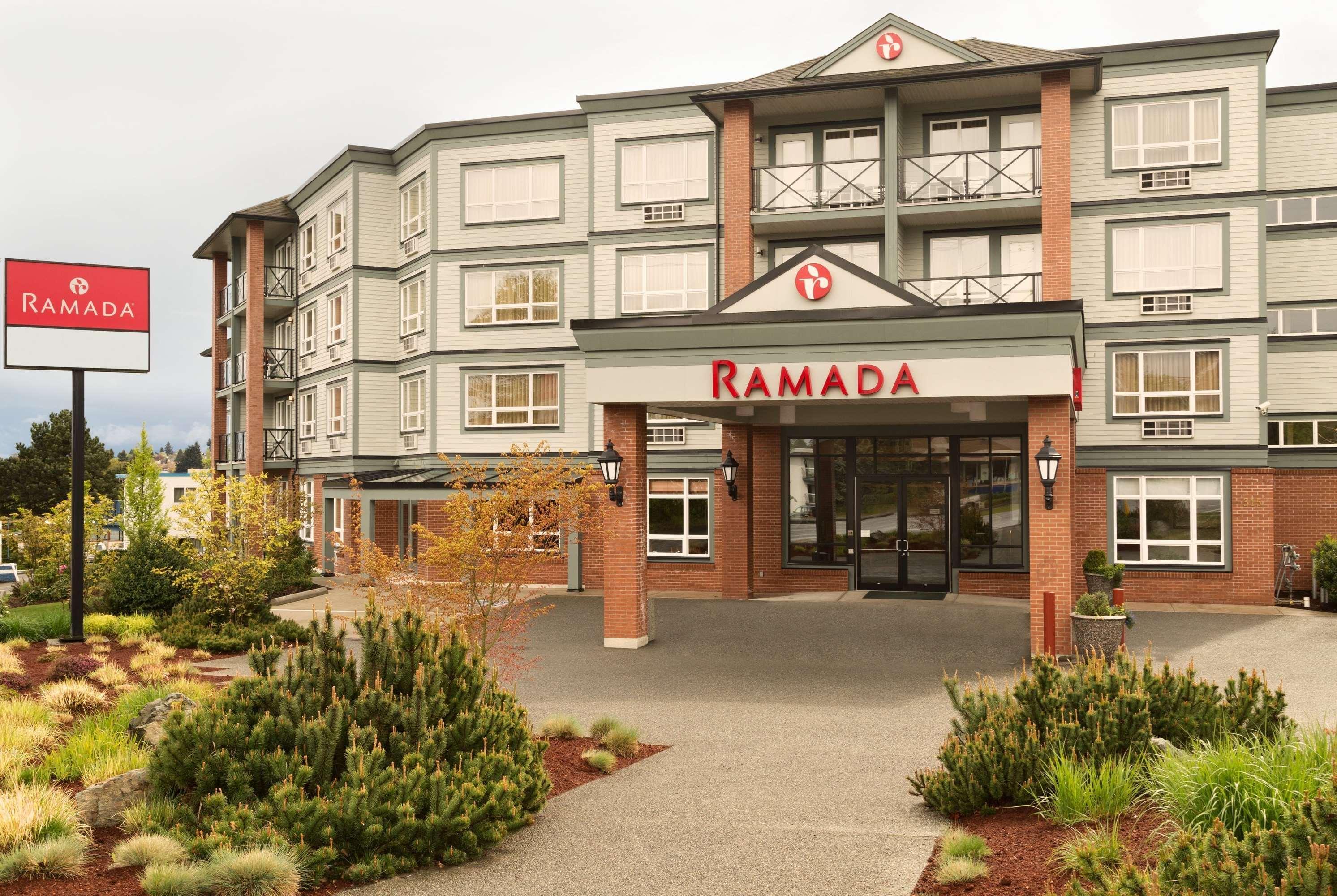 Ramada By Wyndham Nanaimo Hotel Esterno foto